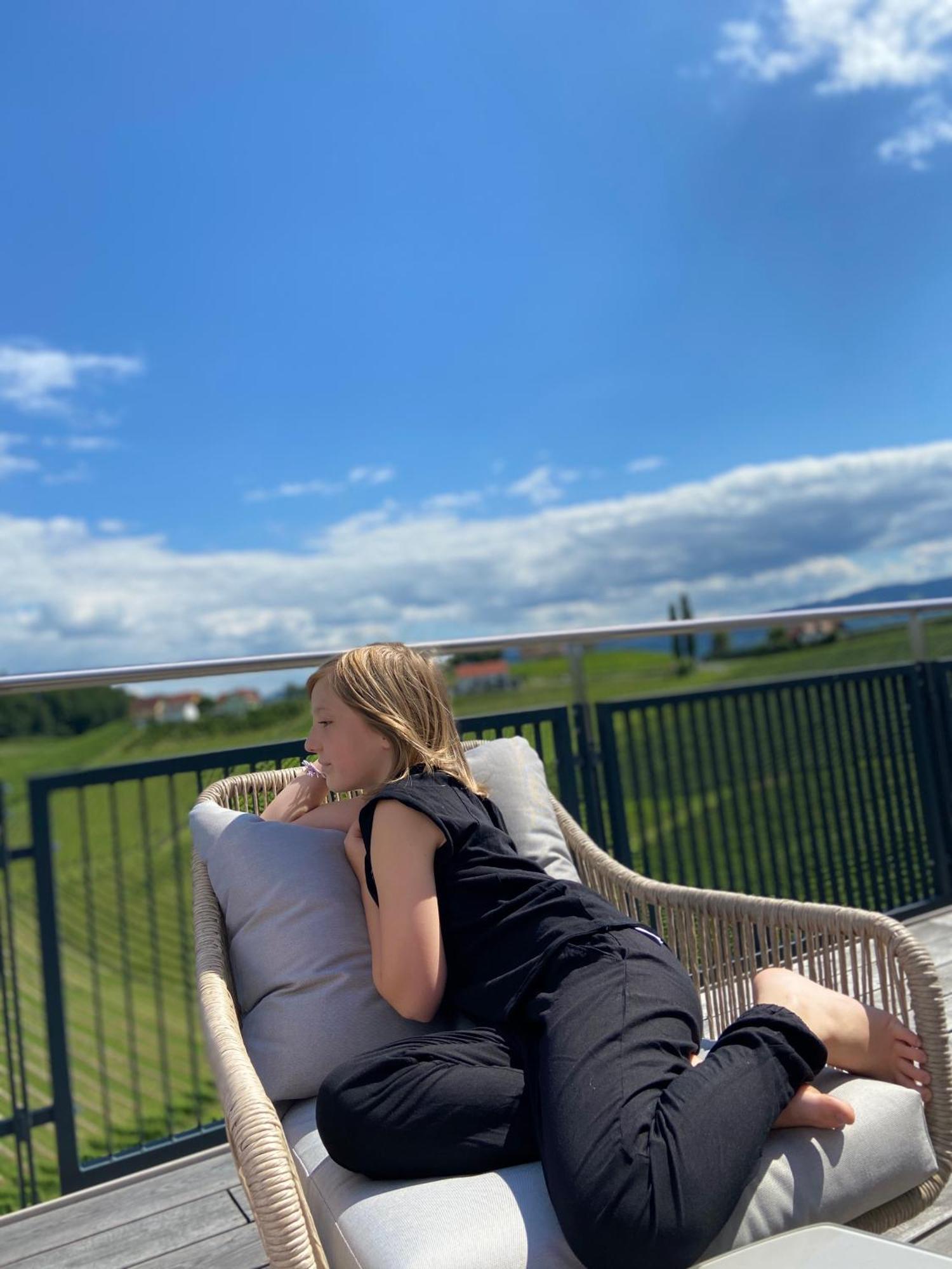 Zweytick Gaestezimmer Weingut Ratsch an der Weinstraße Exterior foto